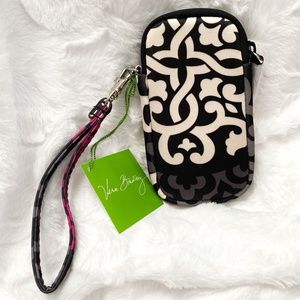 Vera Bradley Neoprene Tech Wristlet CANTERBERRY MAGENTA - NWT